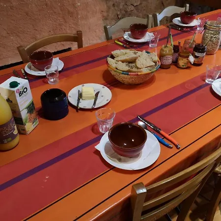 Alojamento de Acomodação e Pequeno-almoço D'hôtes Saint Roch